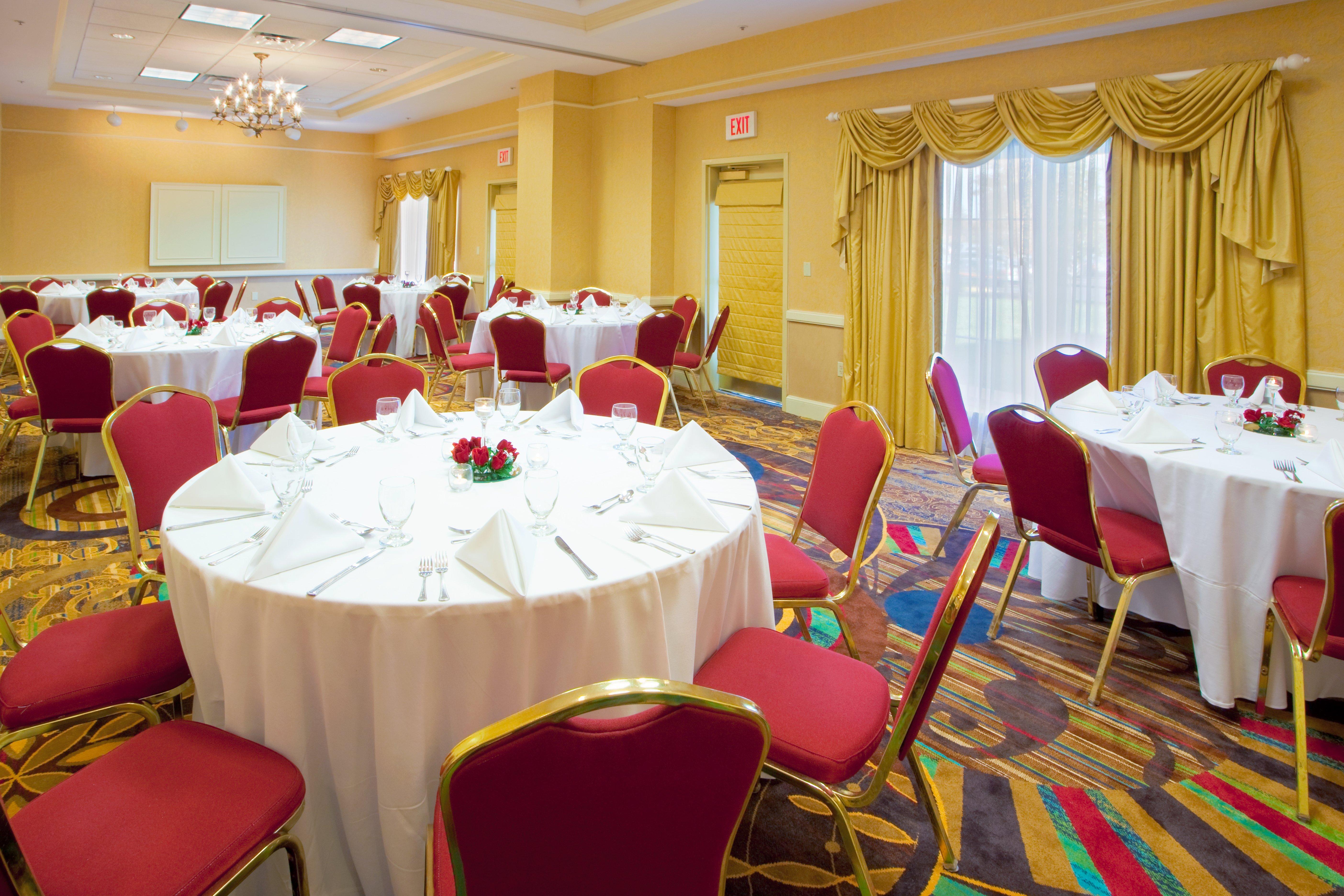 Holiday Inn Chantilly-Dulles Expo Airport By Ihg Buitenkant foto